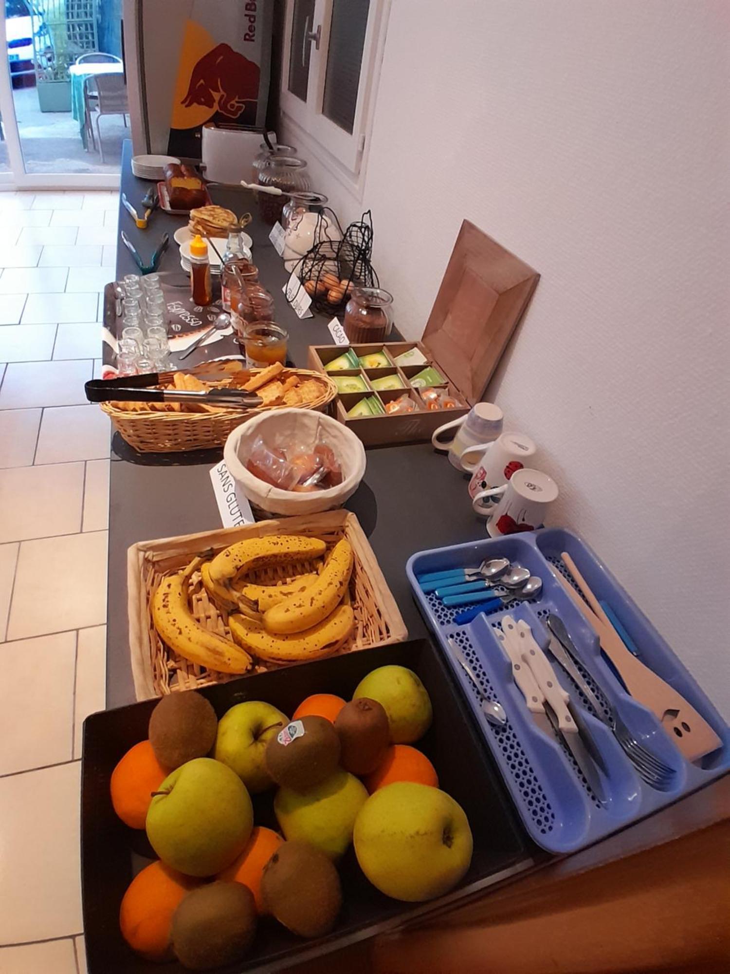 Chambres D Hotes Au P'Tit Bonheur Campagnard Jarnosse Esterno foto